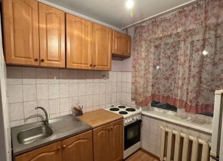 Сдам 3-комнатную квартиру, 64 м2, Кемеровская область, проспект Ленина, 108