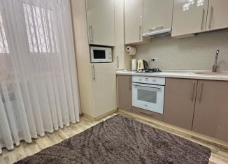 Продам 1-комнатную квартиру, 35 м2, Ставрополь, улица Рогожникова, 7, ЖК Севастопольский