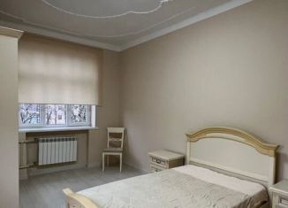 3-ком. квартира в аренду, 75 м2, Краснодарский край, улица Конституции СССР, 28