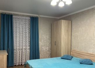 Сдаю 1-ком. квартиру, 32 м2, Пенза, Красная улица, 49А