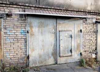 Продаю гараж, 18 м2, Владивосток, Первомайский район, улица Новожилова, 29