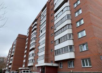 Продаю 1-ком. квартиру, 38.9 м2, Новосибирск, Кировский район, улица Петухова