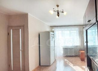 Продается 2-комнатная квартира, 41.8 м2, Тюмень, улица Карла Маркса, 123, Калининский округ