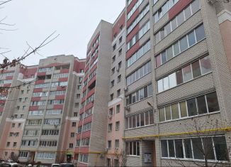 Сдам 1-ком. квартиру, 47 м2, Брянская область, улица Романа Брянского, 17