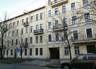 Продаю квартиру студию, 13.5 м2, Санкт-Петербург, 12-я линия Васильевского острова, 55/20, метро Приморская