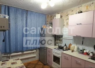 Продажа 3-ком. квартиры, 65 м2, Златоуст, улица Пугачёва, 16