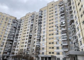 Сдается в аренду двухкомнатная квартира, 57 м2, Москва, метро Жулебино, улица Маршала Полубоярова, 4к2