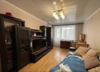 Продажа 2-ком. квартиры, 46.3 м2, Балашов, улица Карла Маркса, 81/13