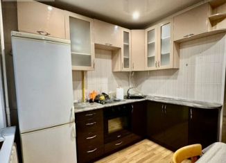 Продам 1-комнатную квартиру, 32 м2, Феодосия, улица Чкалова, 179