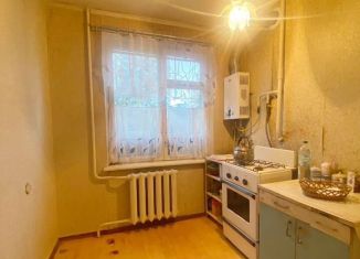 Продается 2-ком. квартира, 47 м2, Нальчик, улица Нахушева, 93