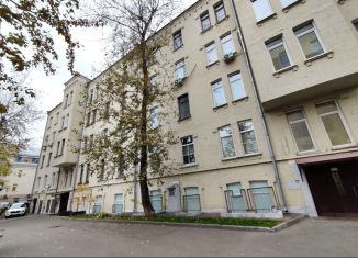 Продаю квартиру студию, 18 м2, Москва, улица Земляной Вал, 65, метро Чкаловская