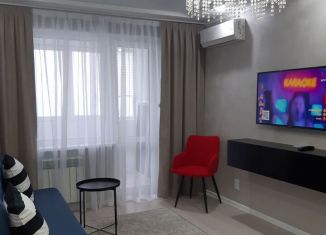 Сдается 1-ком. квартира, 35 м2, Керчь, улица Кирова, 111