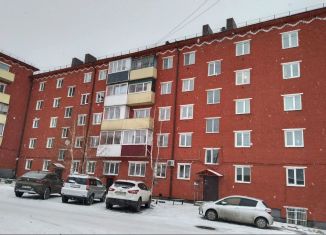 Продам 3-ком. квартиру, 55 м2, Прокопьевск, Пионерская улица, 60