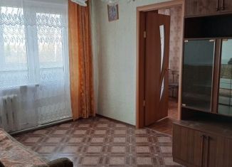 Продам 2-ком. квартиру, 45 м2, Псковская область, улица Пушкина, 35