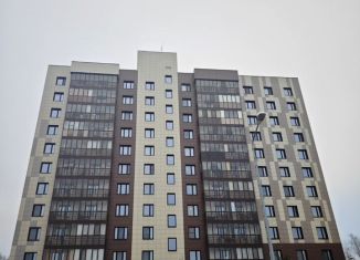 Сдам 2-ком. квартиру, 55 м2, Казань, улица Закиева, 20к2, Советский район