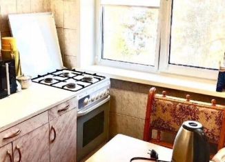 Сдаю в аренду 2-ком. квартиру, 43 м2, посёлок ЛМС, микрорайон Центральный, 7