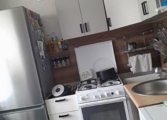 Продам 3-комнатную квартиру, 59 м2, Верхняя Пышма, Юбилейная улица, 3