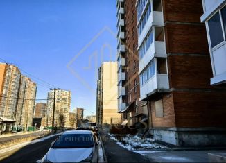 Продам трехкомнатную квартиру, 75.2 м2, Иркутск, Провиантская улица, 10