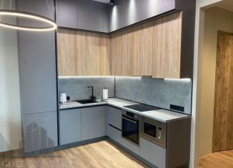 Сдается 3-ком. квартира, 75 м2, Санкт-Петербург, набережная Макарова, 58