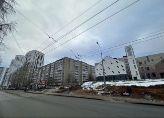 Пятикомнатная квартира на продажу, 89 м2, Екатеринбург, метро Динамо, Советская улица, 62