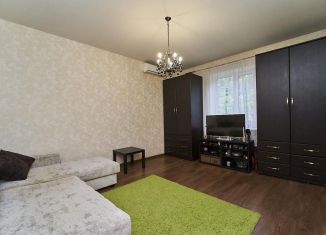 Продажа 2-комнатной квартиры, 53 м2, Краснодар, улица Захарова, 25