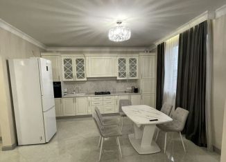 Сдам 3-комнатную квартиру, 85 м2, Северная Осетия, проспект Коста, 288А