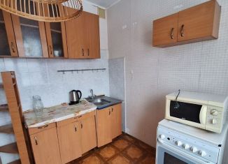 Сдача в аренду 1-ком. квартиры, 35 м2, Новосибирск, улица Свечникова, 7, Калининский район