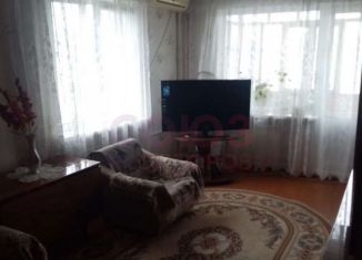 Сдается в аренду 2-ком. квартира, 40 м2, Волгоград, улица Курчатова, 3