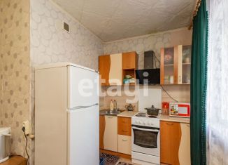 Продам 2-комнатную квартиру, 38 м2, Красноярск, улица Энергетиков, 22, Ленинский район