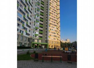 Продается трехкомнатная квартира, 73.5 м2, Екатеринбург, бульвар Петра Кожемяко, 16