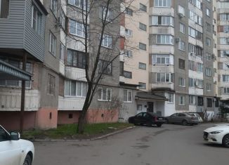 Продам пятикомнатную квартиру, 96 м2, Нальчик, Московская улица, 6, район Предгорный