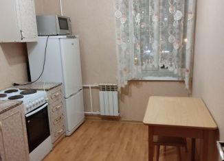 Сдам в аренду 1-ком. квартиру, 36 м2, Тюмень, Заречный проезд, 6, Центральный округ