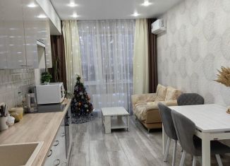 Продам трехкомнатную квартиру, 79 м2, Тамбовская область, микрорайон Тепличный, 1