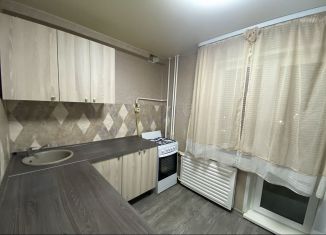 Продам 2-комнатную квартиру, 43 м2, Ижевск, Ленинский район, улица Баранова, 66