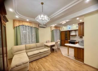 Аренда 3-комнатной квартиры, 75 м2, Волгоград, улица Маршала Чуйкова, 3