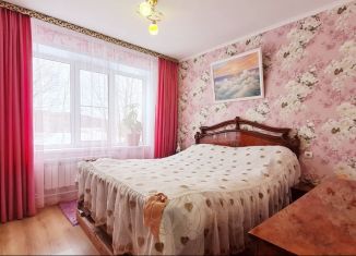 Продам 2-ком. квартиру, 48.6 м2, Камчатский край, улица Бонивура, 11