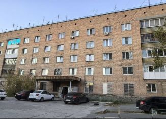 Сдается в аренду комната, 13 м2, Екатеринбург, Шишимская улица, 22