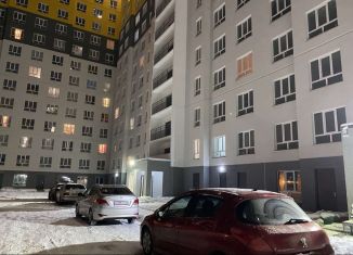 Продажа двухкомнатной квартиры, 55 м2, Тверь, улица Левитана, 93А