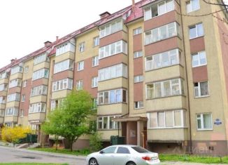 Продажа четырехкомнатной квартиры, 90 м2, Калининград, Южный бульвар, 33, Московский район