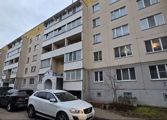 1-ком. квартира на продажу, 38 м2, Псковская область, улица Труда, 16А