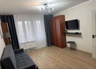 Сдам в аренду 1-ком. квартиру, 35 м2, Москва, улица Красного Маяка, 6