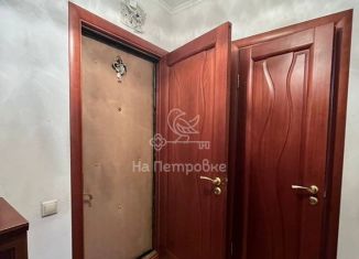 Продается 1-комнатная квартира, 39 м2, Москва, Старобитцевская улица, 21к3