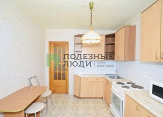 Продам 1-ком. квартиру, 38.7 м2, Кировская область, Ульяновская улица, 20