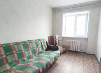 Сдаю в аренду комнату, 10 м2, Калуга, улица Салтыкова-Щедрина, 68