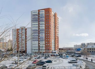 Продаю 2-ком. квартиру, 43 м2, Челябинск, улица Шаумяна, 83