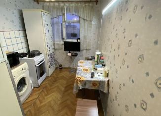 Продажа трехкомнатной квартиры, 63 м2, Мурманск, улица Генерала Щербакова, Первомайский округ