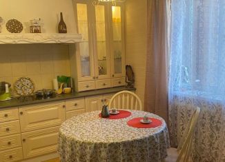 Продается 2-комнатная квартира, 53 м2, Пермь, улица Куфонина, 30