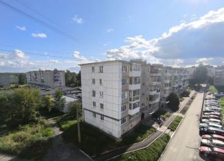 Продается 2-ком. квартира, 42.9 м2, Лесной, улица Кирова, 32