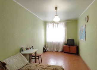 Продам двухкомнатную квартиру, 46 м2, Балаково, улица Ленина, 109