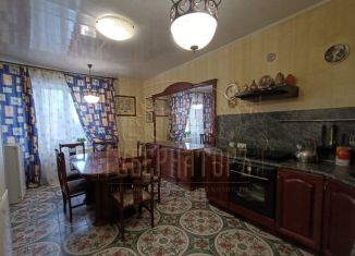 Продается 4-комнатная квартира, 110 м2, Тверская область, улица Ефимова, 24